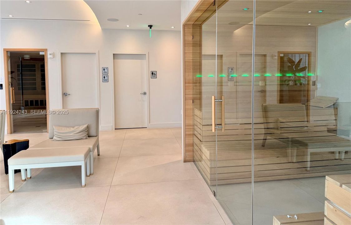 В аренду: $7,100 (3 спален, 3 ванн, 1592 Квадратных фут)