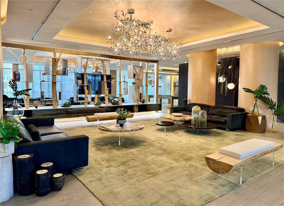 В аренду: $7,100 (3 спален, 3 ванн, 1592 Квадратных фут)