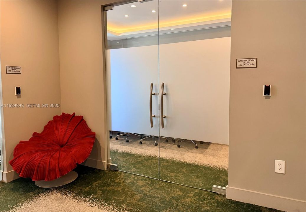 В аренду: $7,100 (3 спален, 3 ванн, 1592 Квадратных фут)