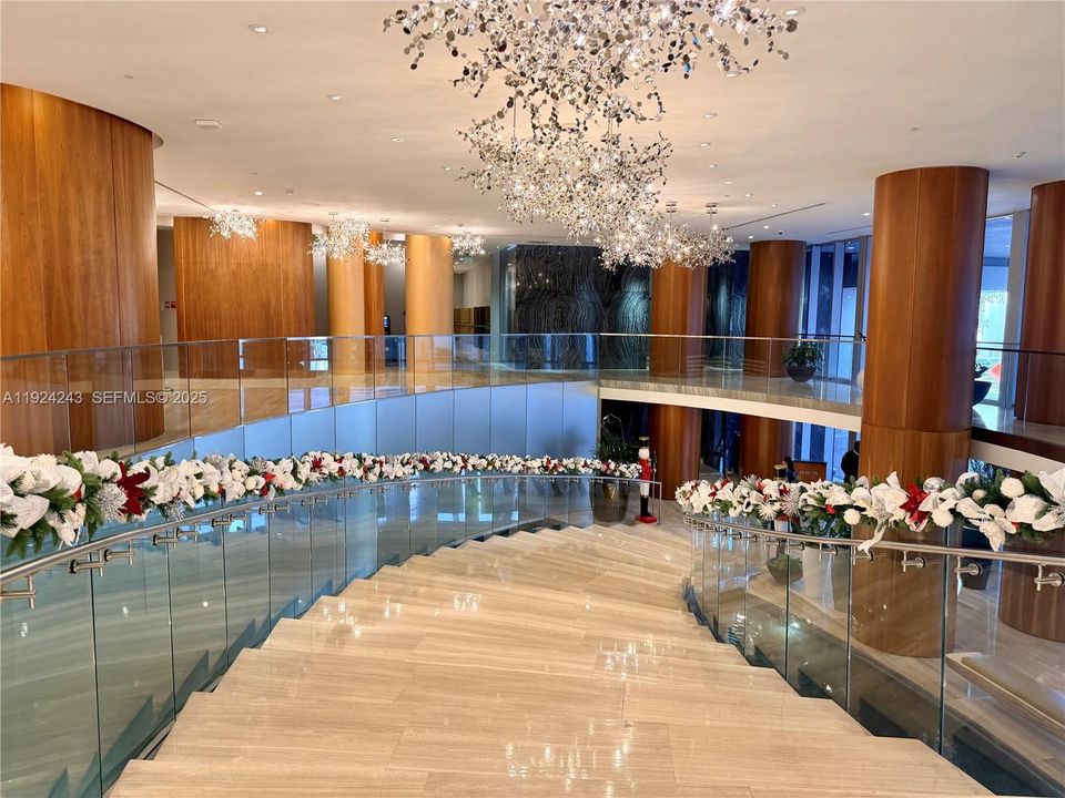 В аренду: $7,100 (3 спален, 3 ванн, 1592 Квадратных фут)