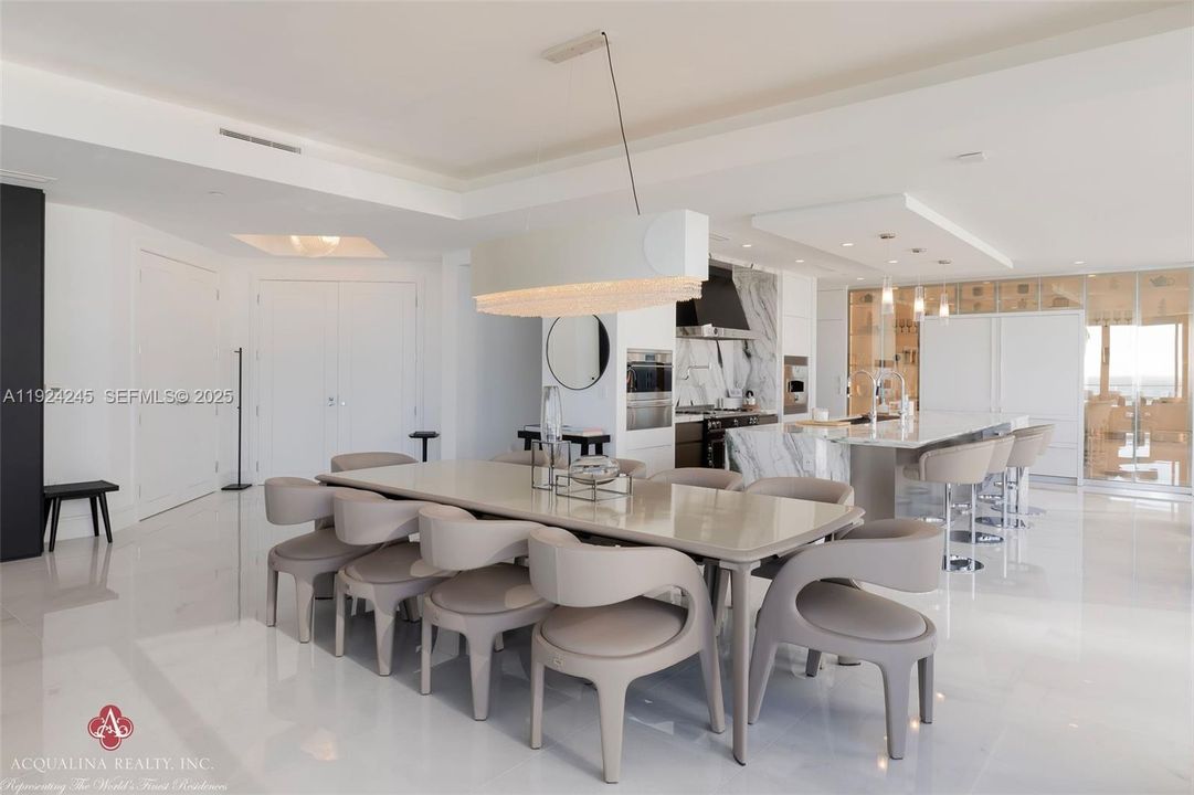 For Sale: $9,990,000 (4 beds, 4 baths, 4385 Square Feet)