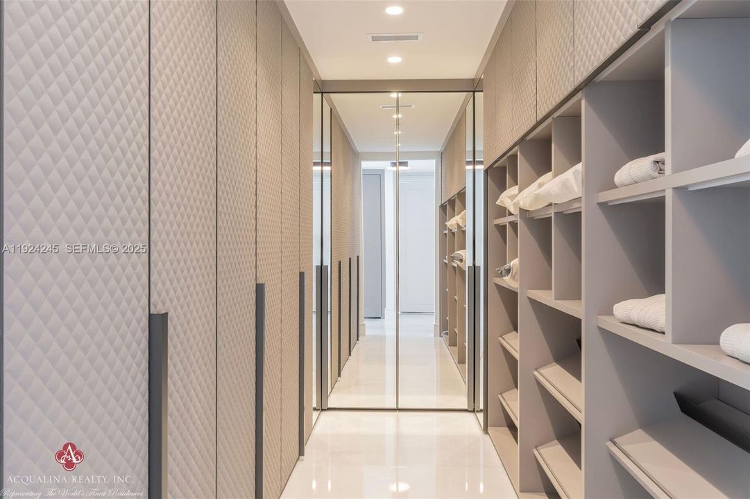 For Sale: $9,990,000 (4 beds, 4 baths, 4385 Square Feet)