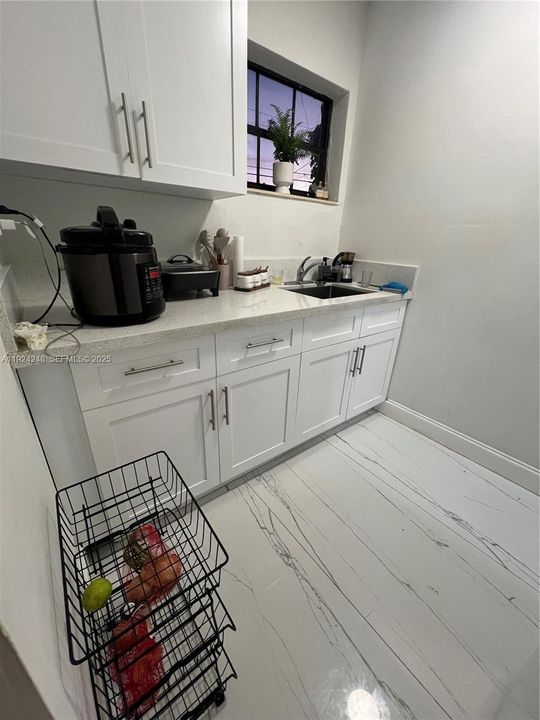 En Venta: $575,000 (2 camas, 1 baños, 1336 Pies cuadrados)