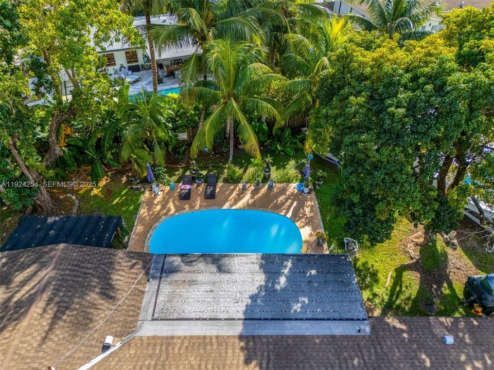 For Sale: $946,000 (3 beds, 2 baths, 1860 Square Feet)