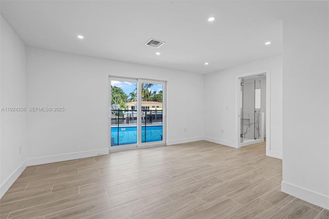 待售: $1,219,900 (3 贝兹, 3 浴室, 1703 平方英尺)