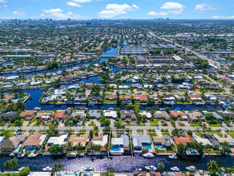 待售: $1,219,900 (3 贝兹, 3 浴室, 1703 平方英尺)