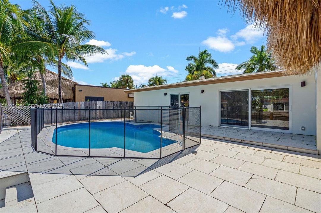 待售: $1,219,900 (3 贝兹, 3 浴室, 1703 平方英尺)