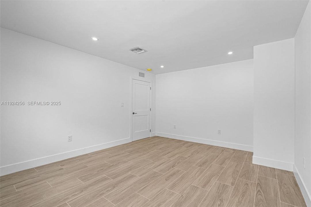 待售: $1,219,900 (3 贝兹, 3 浴室, 1703 平方英尺)