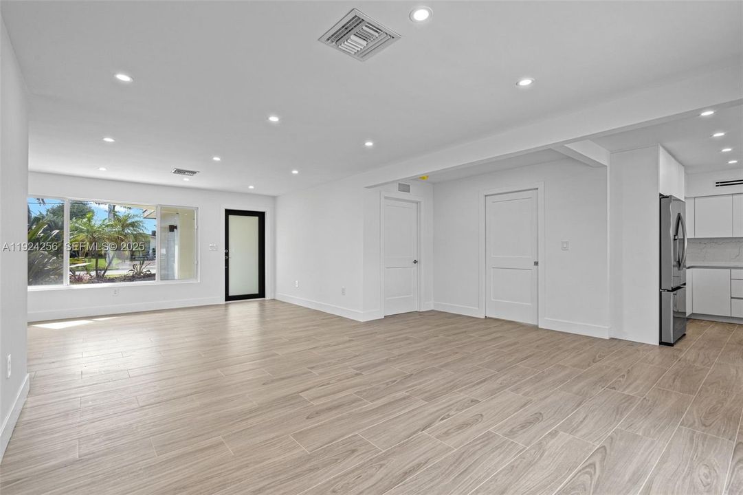 待售: $1,219,900 (3 贝兹, 3 浴室, 1703 平方英尺)