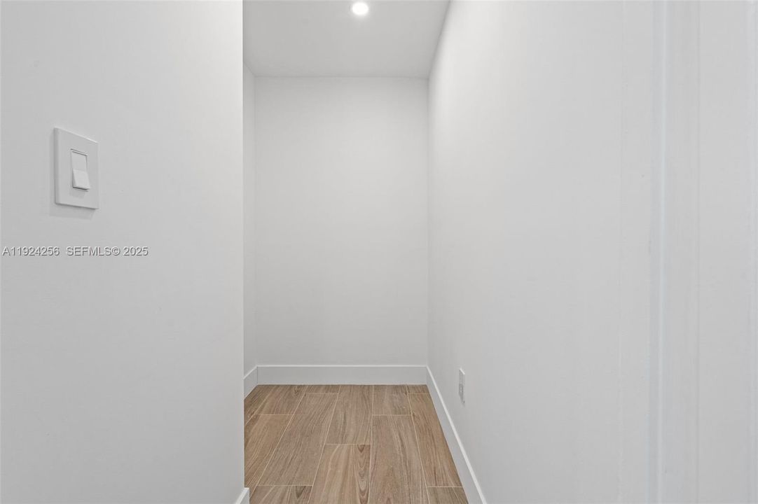 待售: $1,219,900 (3 贝兹, 3 浴室, 1703 平方英尺)