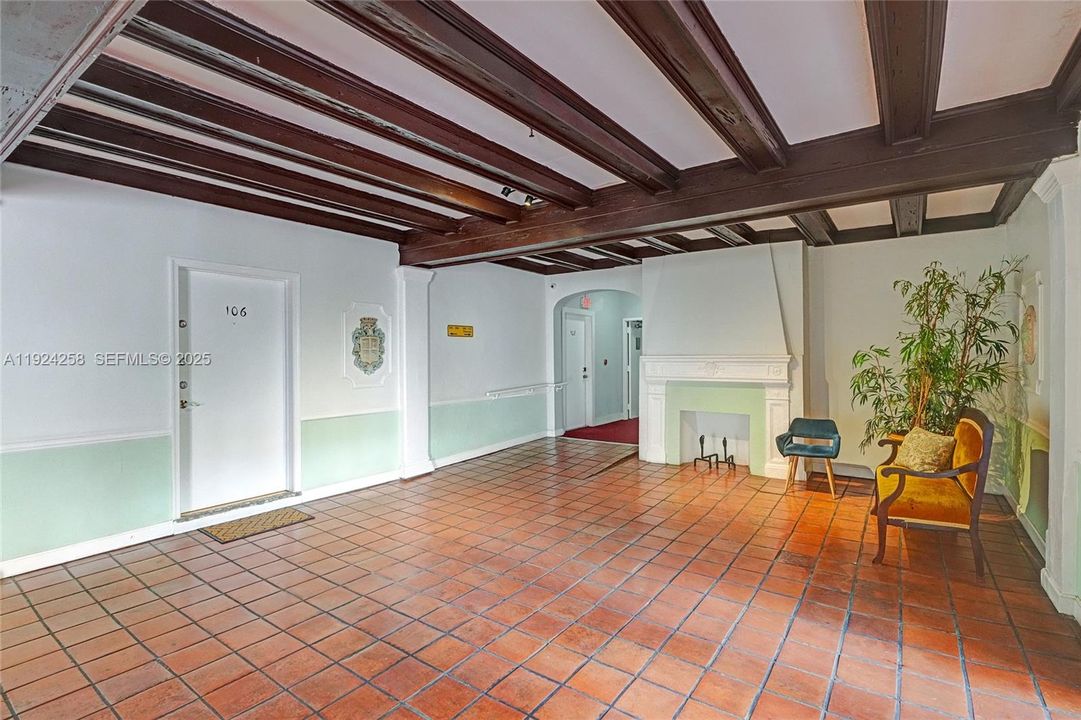 En Venta: $250,000 (1 camas, 1 baños, 580 Pies cuadrados)