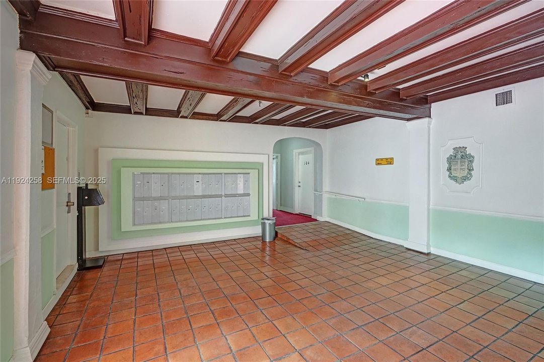 En Venta: $250,000 (1 camas, 1 baños, 580 Pies cuadrados)