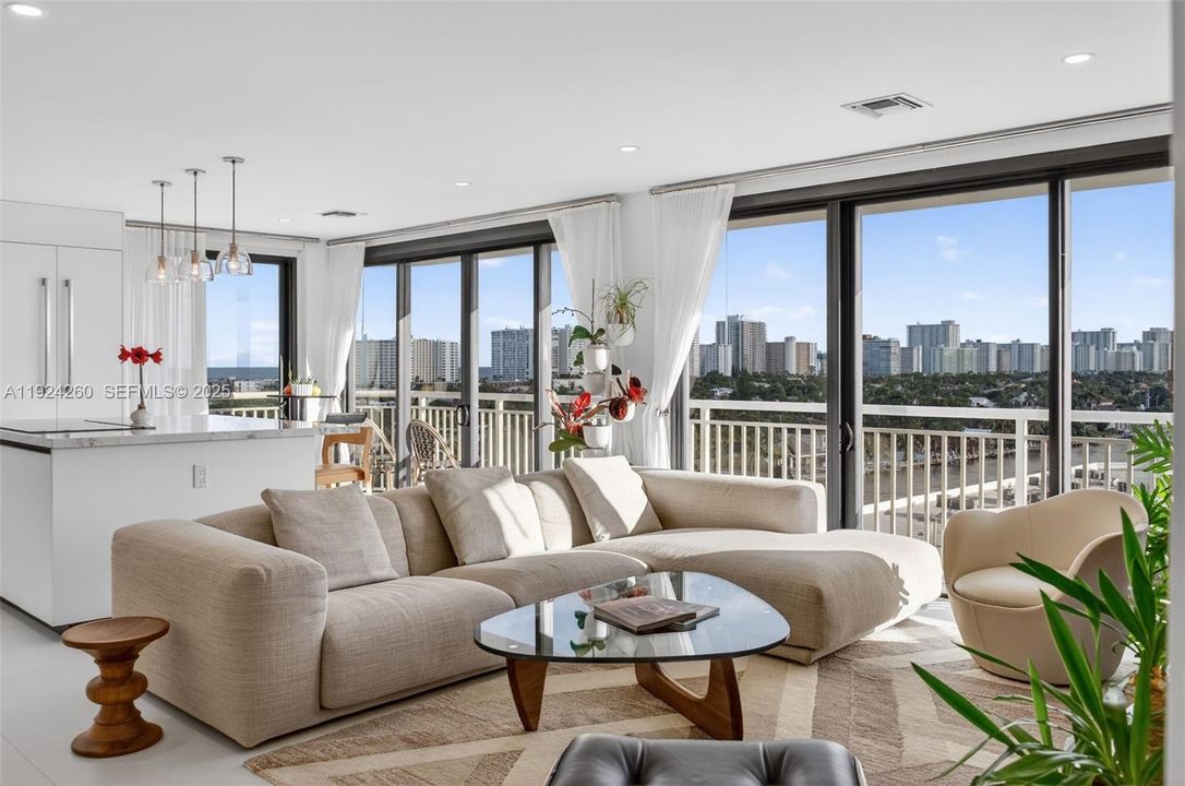 待售: $879,000 (2 贝兹, 2 浴室, 1567 平方英尺)