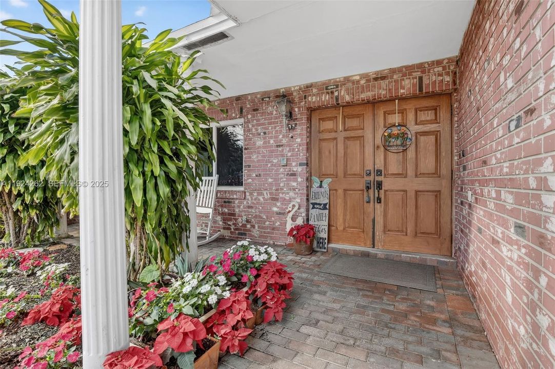 For Sale: $859,000 (4 beds, 2 baths, 2226 Square Feet)