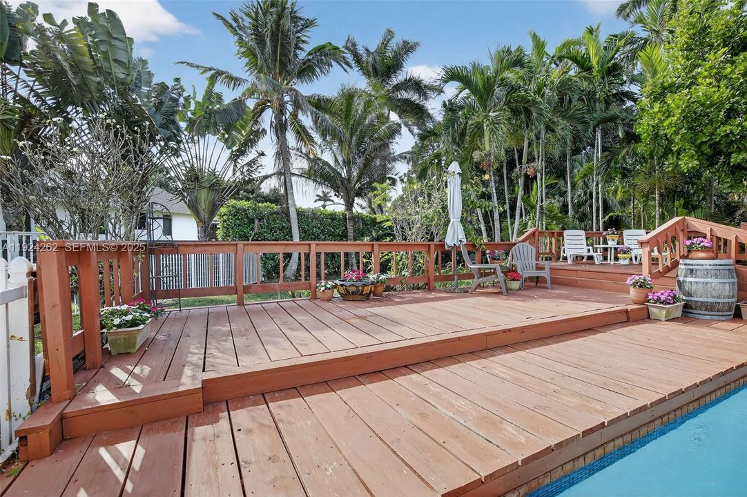 For Sale: $859,000 (4 beds, 2 baths, 2226 Square Feet)