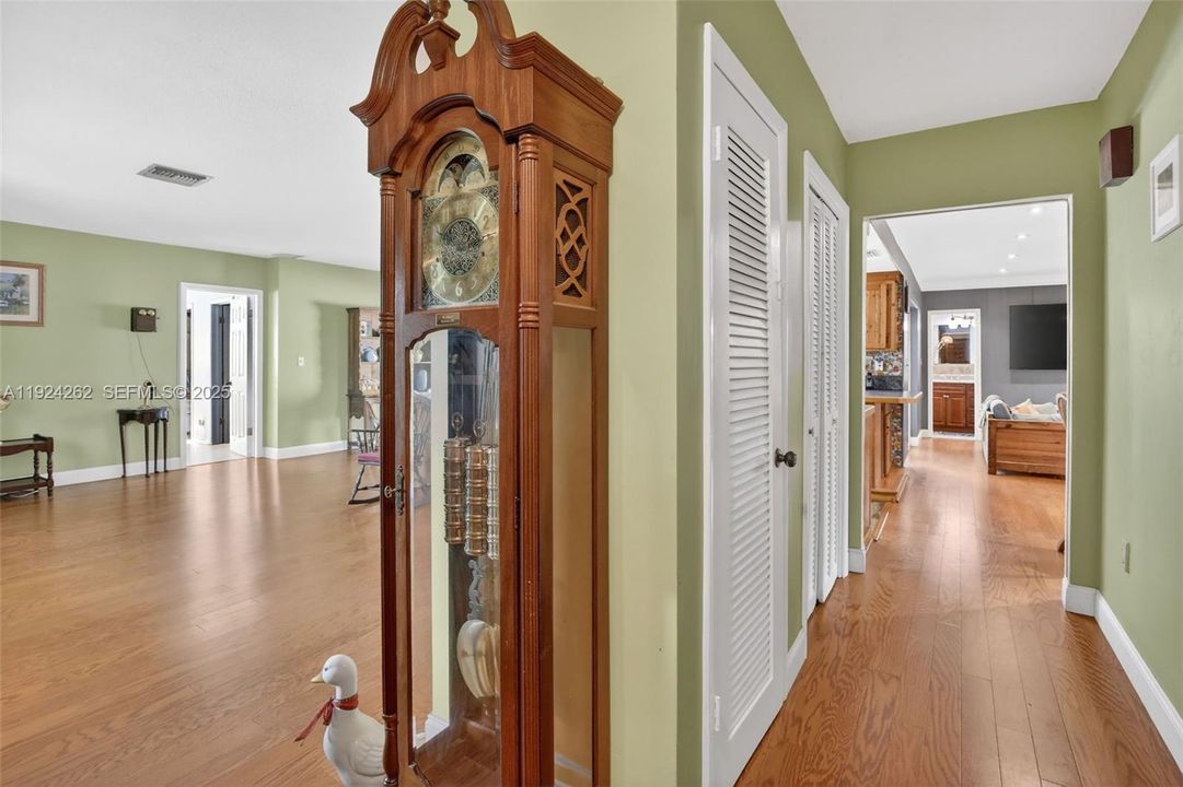 For Sale: $859,000 (4 beds, 2 baths, 2226 Square Feet)