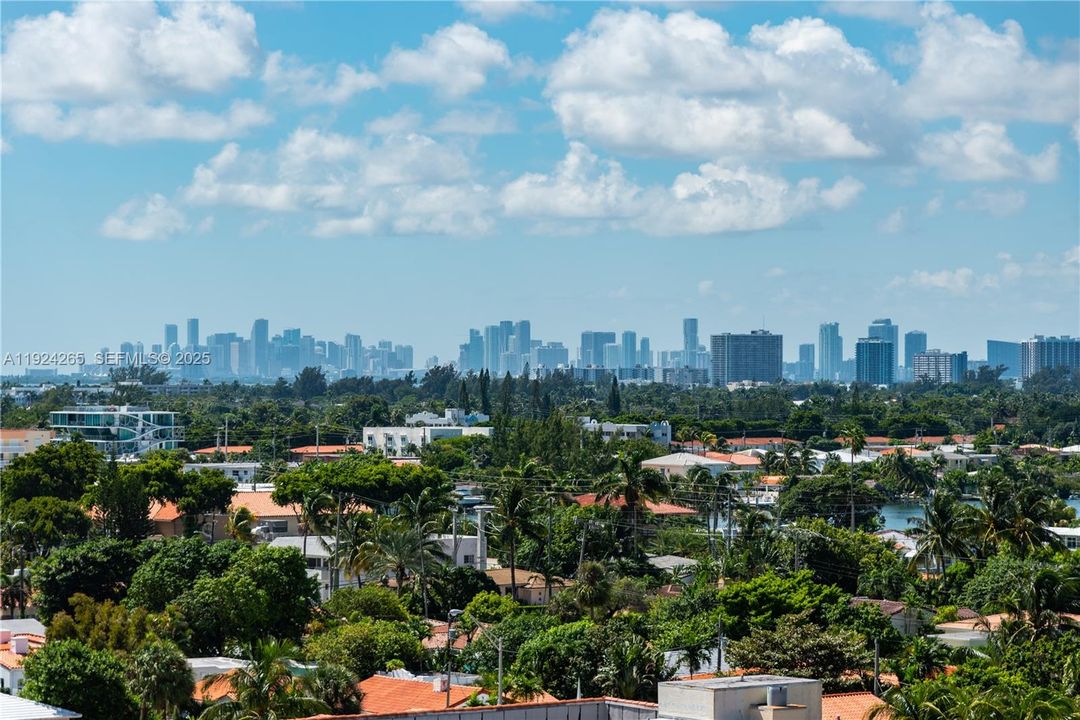 На продажу: $13,500,000 (3 спален, 3 ванн, 3136 Квадратных фут)