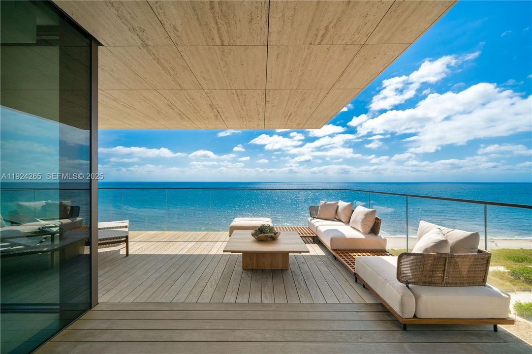 На продажу: $13,500,000 (3 спален, 3 ванн, 3136 Квадратных фут)