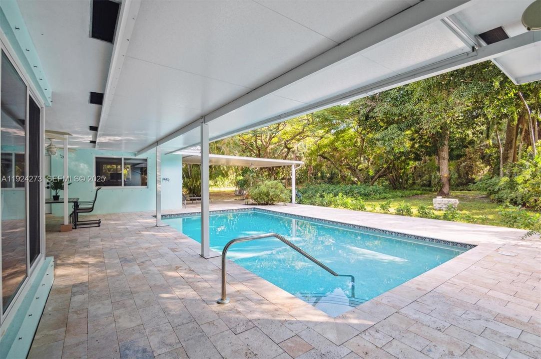 Saltwater pool, maintenance included