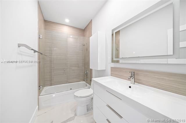For Rent: $4,000 (2 beds, 2 baths, 1525 Square Feet)