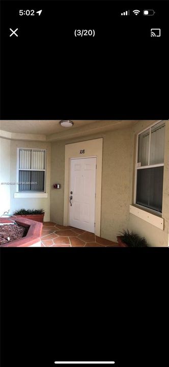 For Rent: $2,750 (3 beds, 2 baths, 1260 Square Feet)
