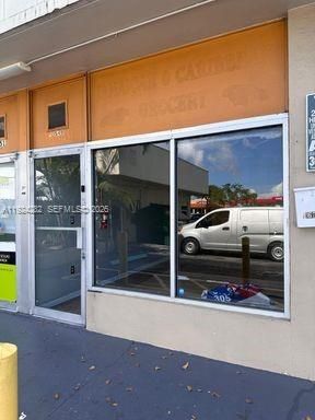 В аренду: $3,000 (0 спален, 0 ванн, 0 Квадратных фут)