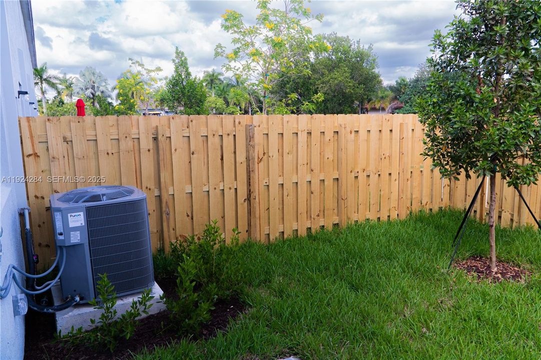 For Rent: $2,650 (3 beds, 3 baths, 0 Square Feet)