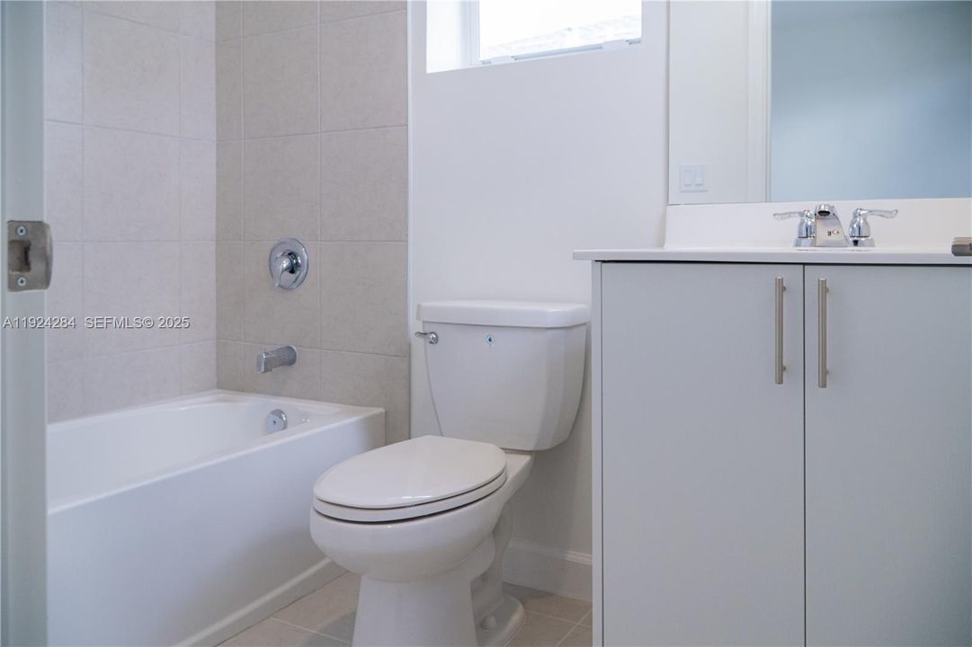 For Rent: $2,650 (3 beds, 3 baths, 0 Square Feet)