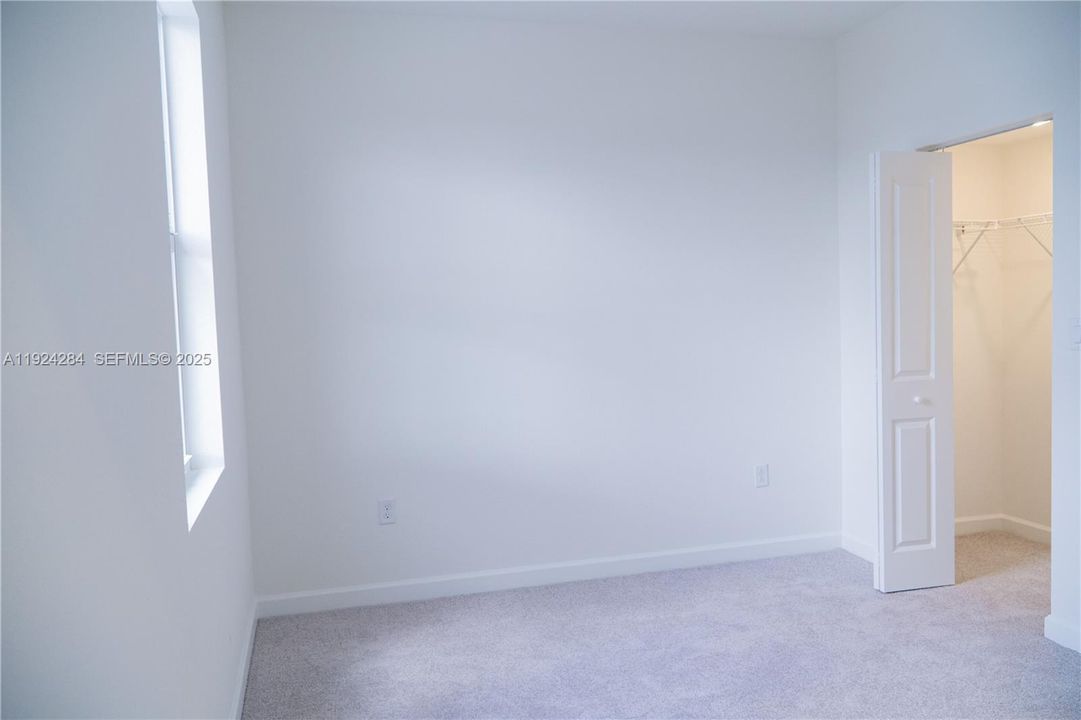 For Rent: $2,650 (3 beds, 3 baths, 0 Square Feet)