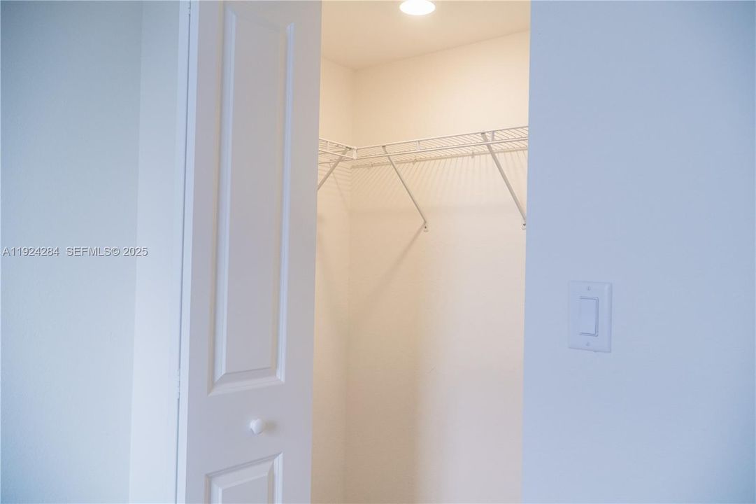 For Rent: $2,650 (3 beds, 3 baths, 0 Square Feet)