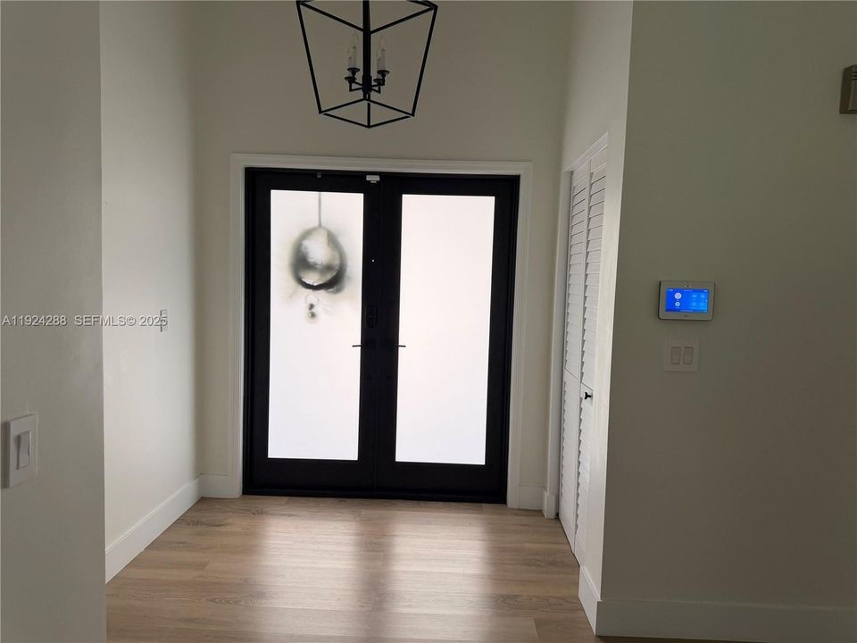 待售: $577,900 (3 贝兹, 2 浴室, 1594 平方英尺)