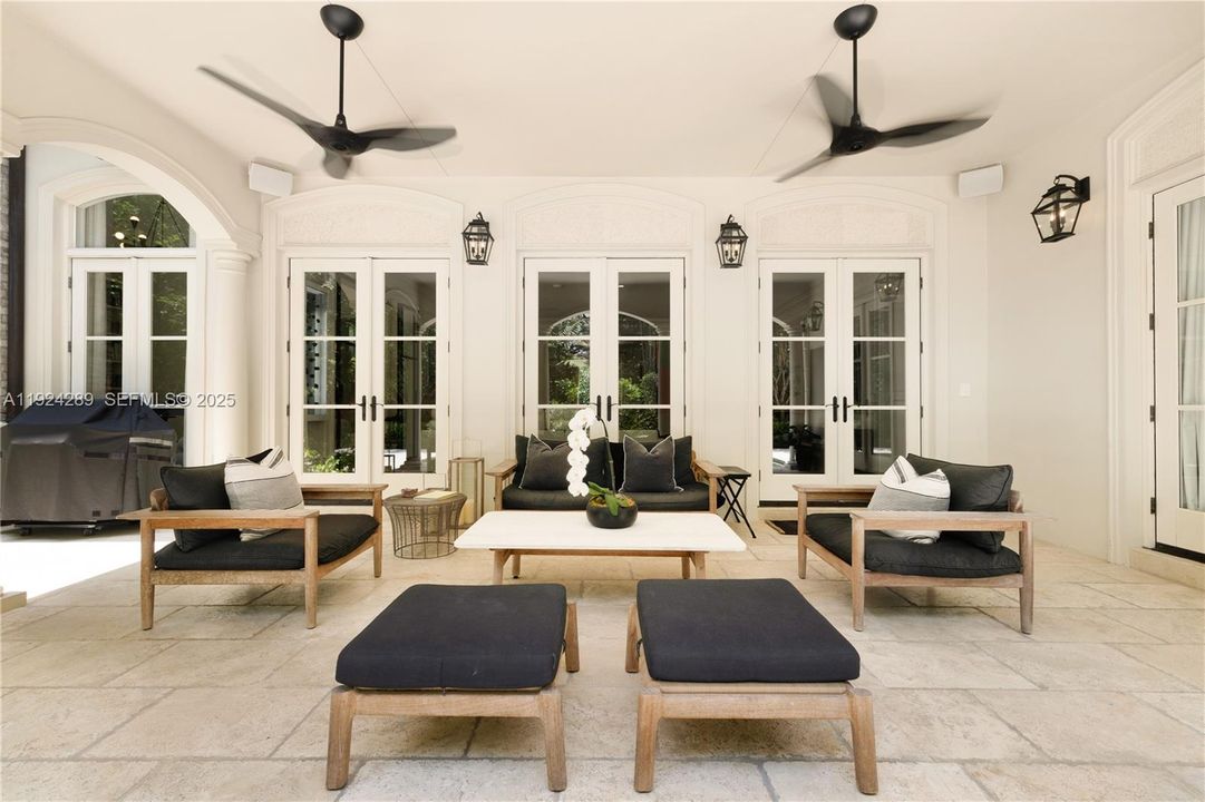 For Sale: $7,500,000 (5 beds, 4 baths, 4494 Square Feet)