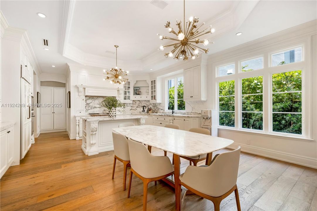 For Sale: $7,500,000 (5 beds, 4 baths, 4494 Square Feet)