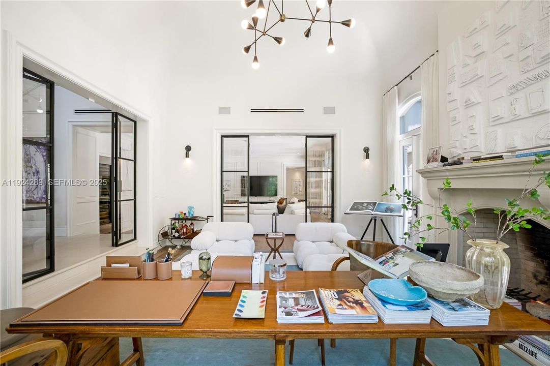 For Sale: $7,500,000 (5 beds, 4 baths, 4494 Square Feet)