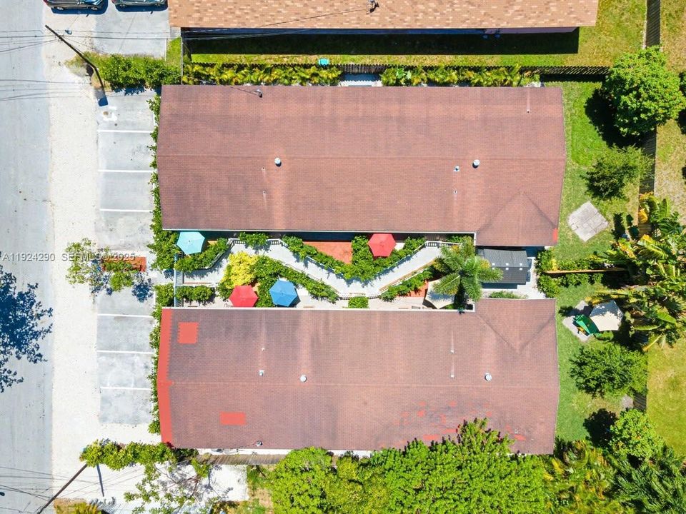 For Rent: $2,725 (2 beds, 1 baths, 500 Square Feet)