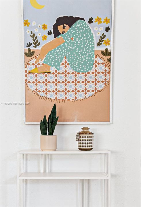 For Rent: $2,725 (2 beds, 1 baths, 500 Square Feet)