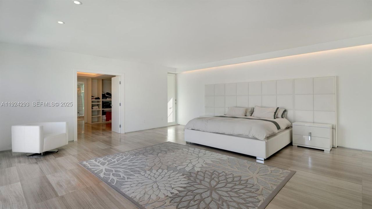 En Venta: $7,995,000 (6 camas, 7 baños, 7249 Pies cuadrados)