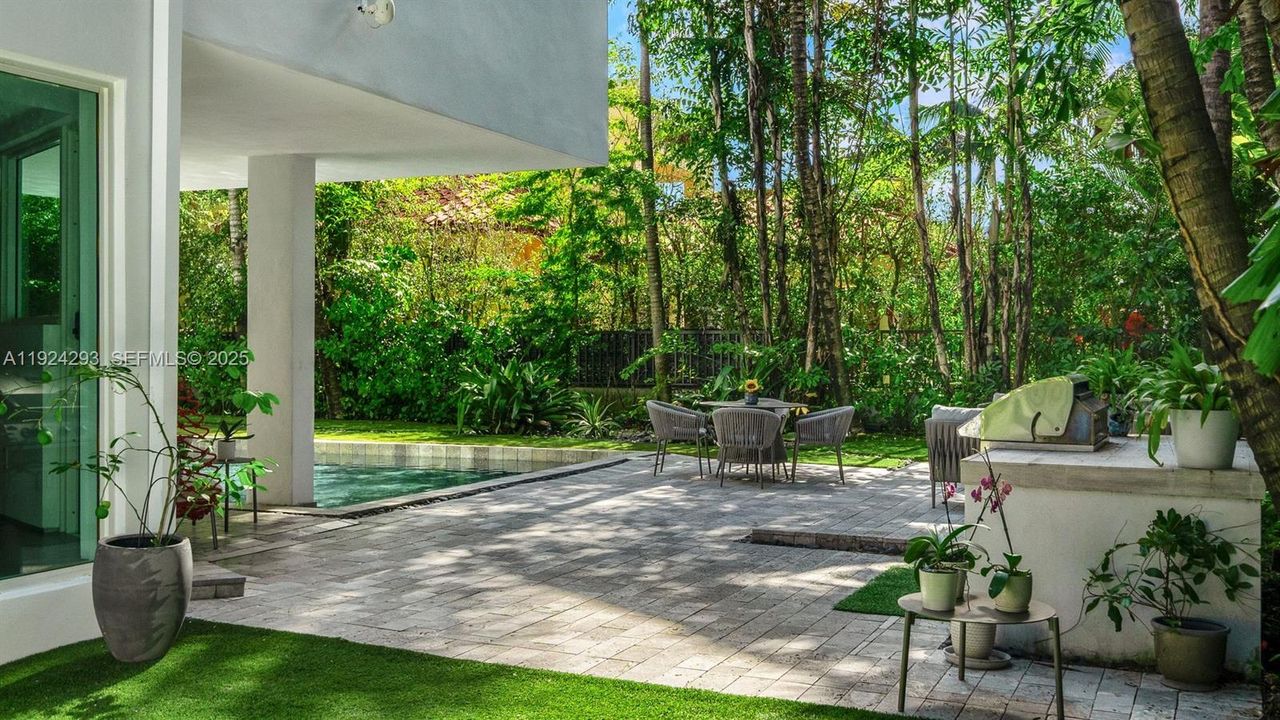 En Venta: $7,995,000 (6 camas, 7 baños, 7249 Pies cuadrados)