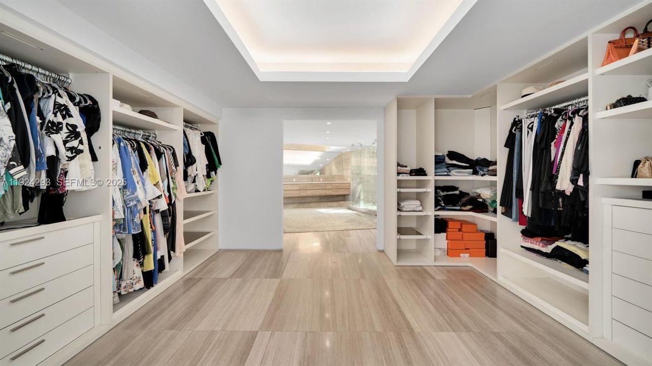 En Venta: $7,995,000 (6 camas, 7 baños, 7249 Pies cuadrados)