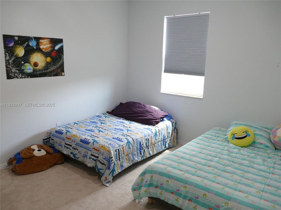 For Rent: $4,500 (5 beds, 4 baths, 3030 Square Feet)