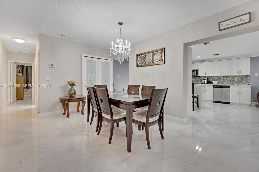 For Sale: $749,000 (3 beds, 2 baths, 1653 Square Feet)