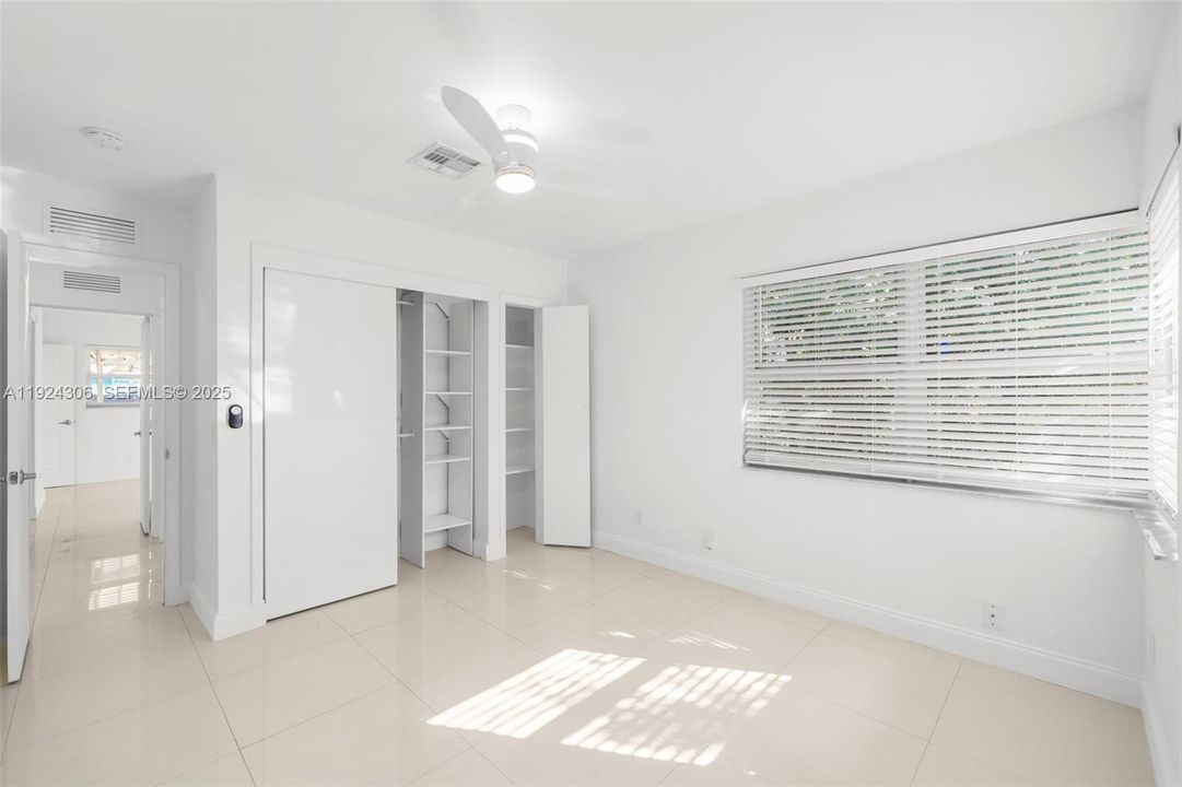 For Rent: $4,000 (2 beds, 2 baths, 1262 Square Feet)