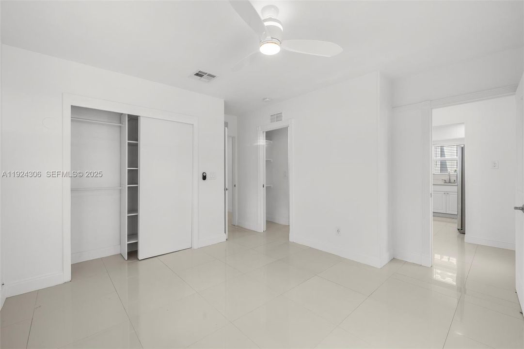 For Rent: $4,000 (2 beds, 2 baths, 1262 Square Feet)