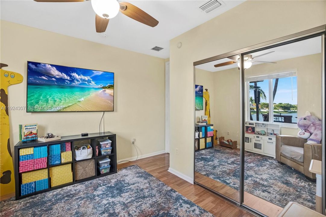 待售: $849,000 (4 贝兹, 3 浴室, 2934 平方英尺)