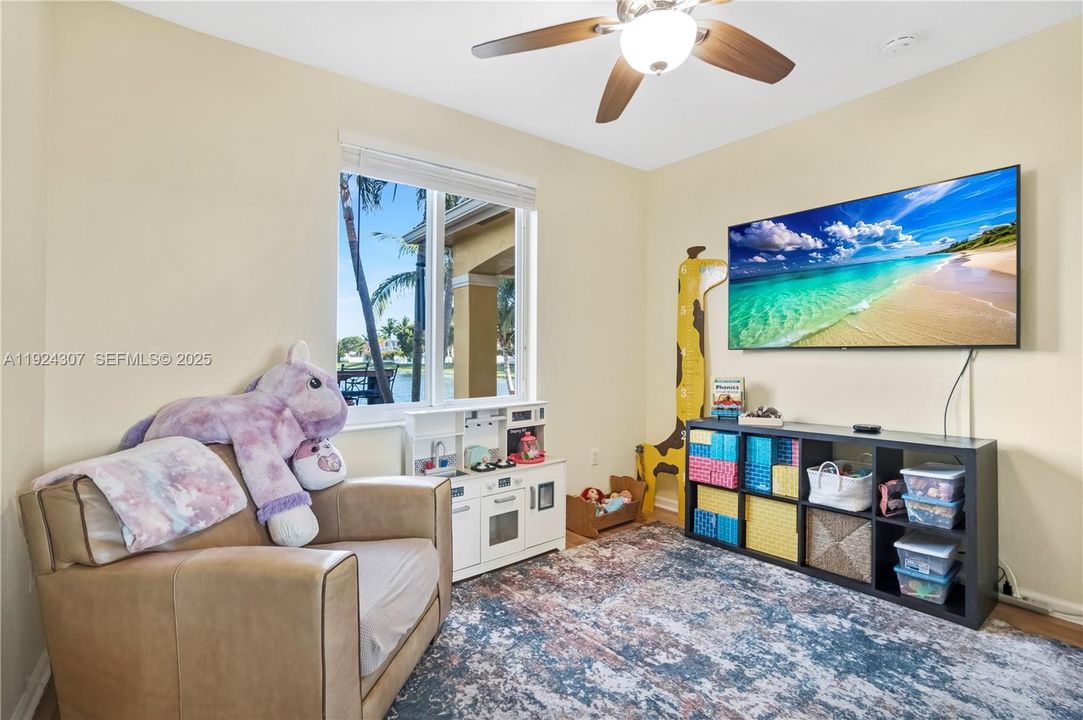 待售: $849,000 (4 贝兹, 3 浴室, 2934 平方英尺)