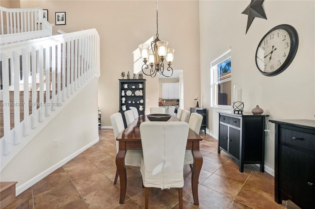 待售: $849,000 (4 贝兹, 3 浴室, 2934 平方英尺)