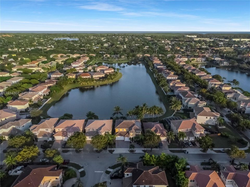 待售: $849,000 (4 贝兹, 3 浴室, 2934 平方英尺)