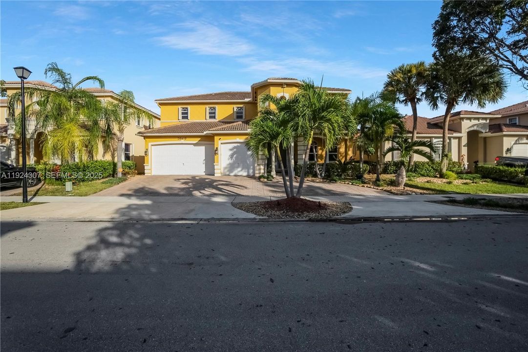 待售: $849,000 (4 贝兹, 3 浴室, 2934 平方英尺)