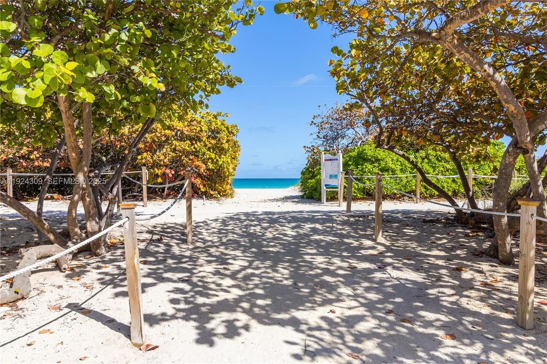 出租: $3,000 (2 贝兹, 2 浴室, 1285 平方英尺)