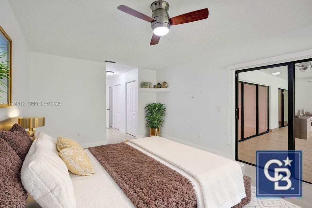 En Venta: $389,000 (2 camas, 2 baños, 1581 Pies cuadrados)